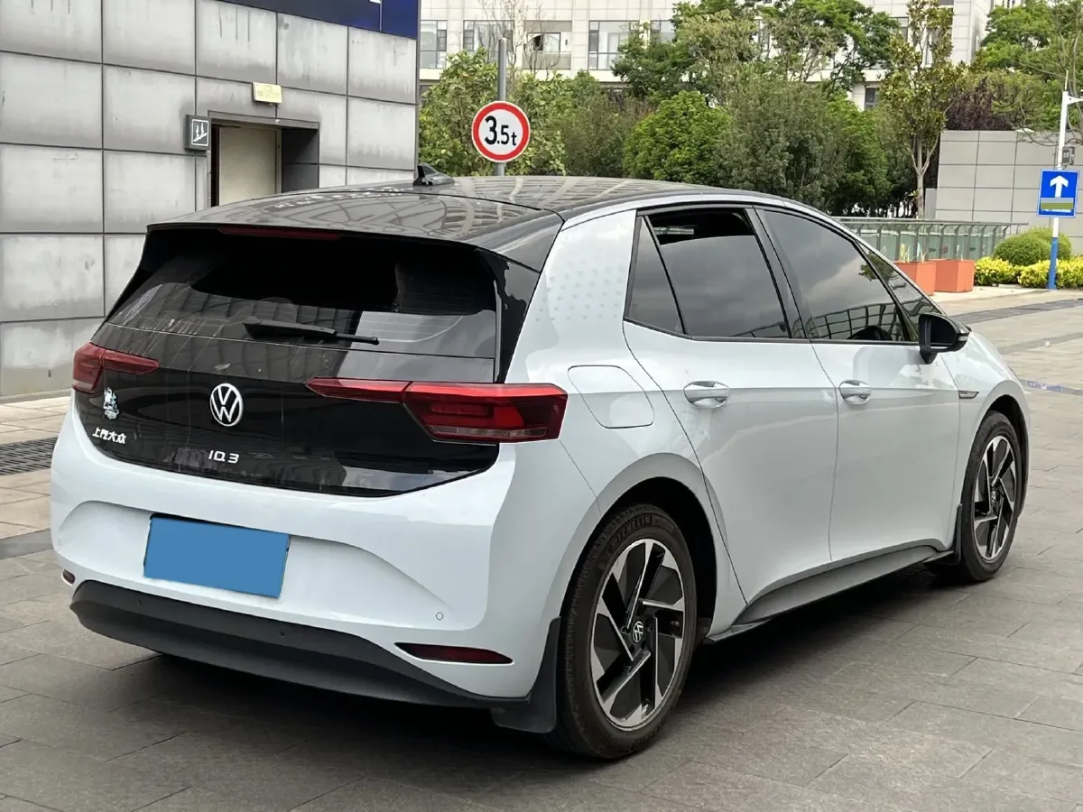 2023 MAXUS G50 1.5T 181HP L4 7DCT,autocango,china used car exporter,china ev exporter,chinese used car exporter,chinese used ev exporter
