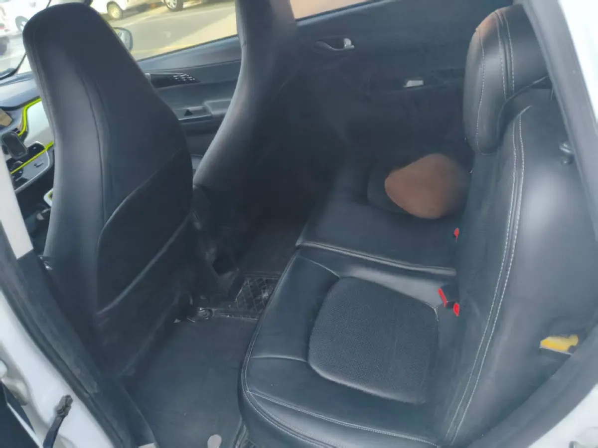 2022 ChangAn BenBen E-Star BEV 31.95KWH,autocango,china used car exporter,china ev exporter,chinese used car exporter,chinese used ev exporter