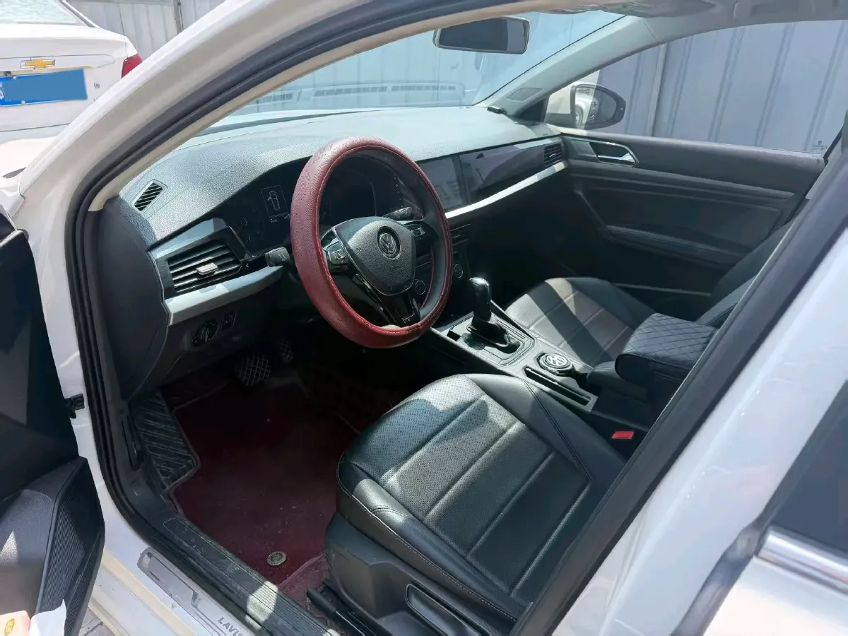 2019 Volkswagen Lavida 1.5L 116HP L4 6AT,autocango,china used car exporter,china ev exporter,chinese used car exporter,chinese used ev exporter