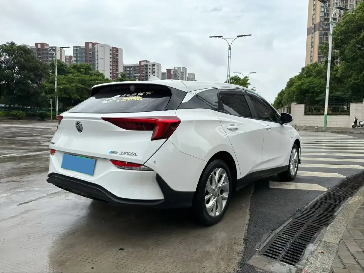 2022 Buick Envista 1.5T 184HP L4 CVT,autocango,china used car exporter,china ev exporter,chinese used car exporter,chinese used ev exporter