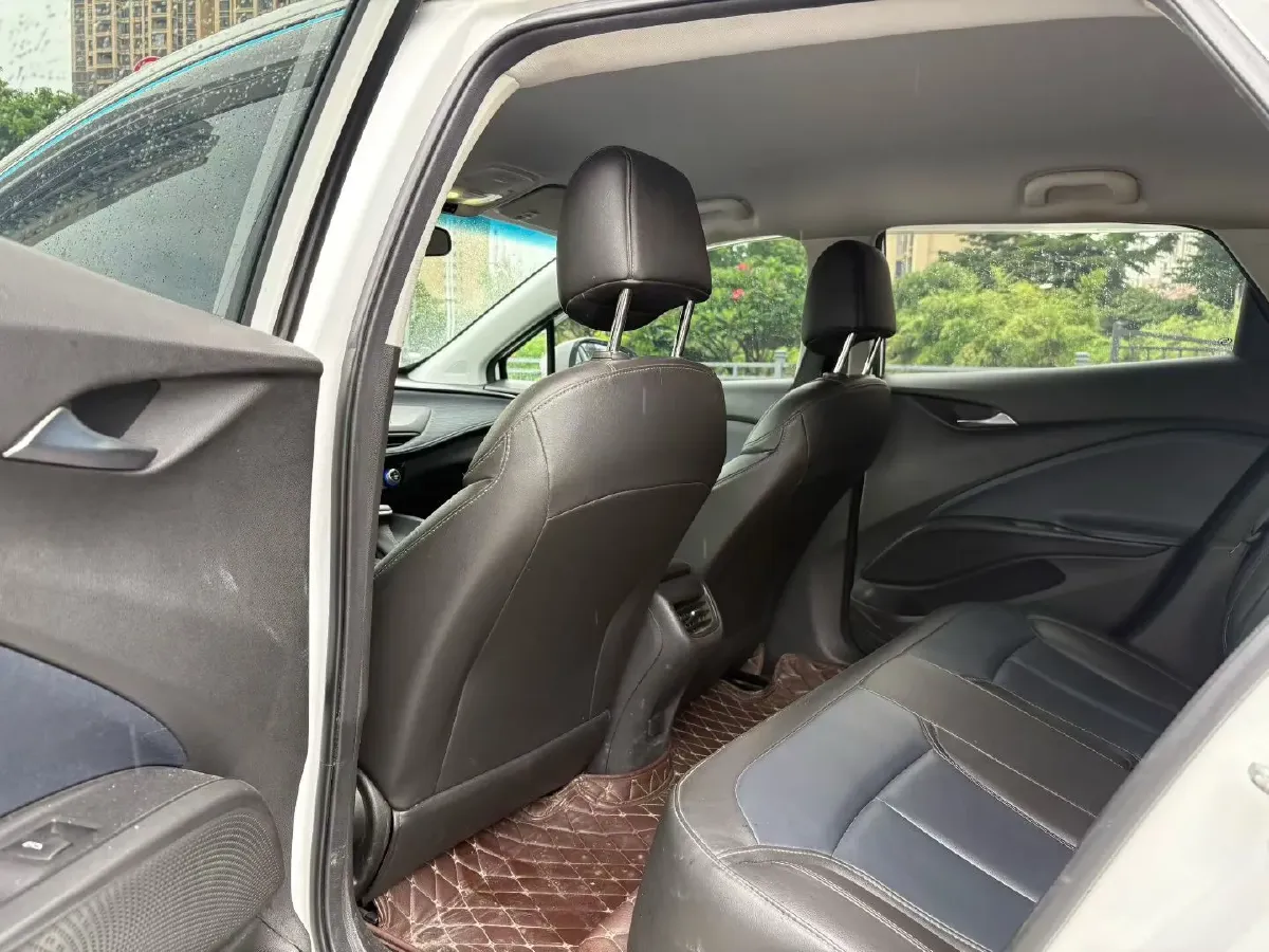 2022 Buick Envista 1.5T 184HP L4 CVT,autocango,china used car exporter,china ev exporter,chinese used car exporter,chinese used ev exporter