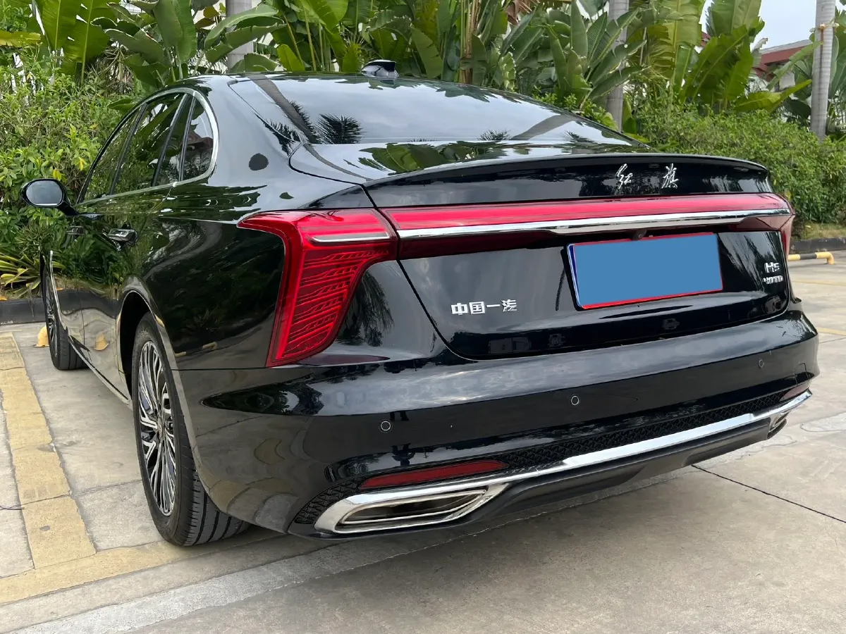 2023 HongQi H5 2.0T 224HP L4 8AT,autocango,china used car exporter,china ev exporter,chinese used car exporter,chinese used ev exporter