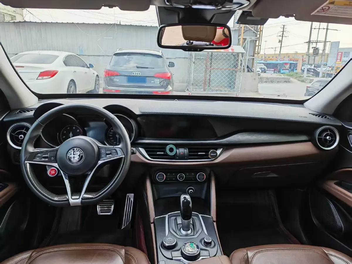 2017 Lexus NX 2.0T 238HP L4 6AT,autocango,china used car exporter,china ev exporter,chinese used car exporter,chinese used ev exporter