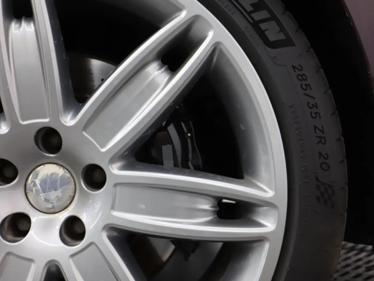 2018 Maserati Quattroporte 3.0T 430HP V6 8AT,autocango,china used car exporter,china ev exporter,chinese used car exporter,chinese used ev exporter