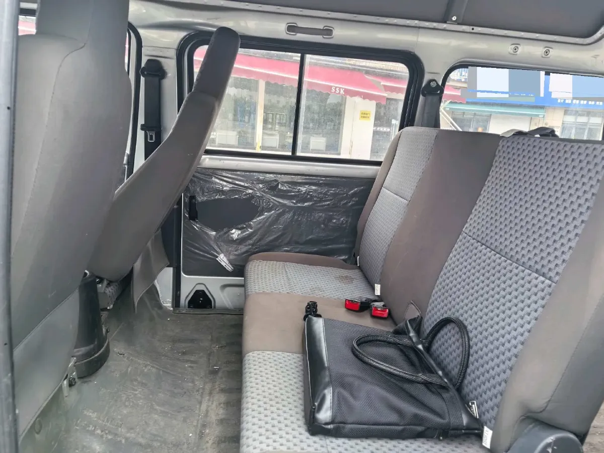2020 WuLing ZhiGuang 1.2L 76HP L4 5MT,autocango,china used car exporter,china ev exporter,chinese used car exporter,chinese used ev exporter
