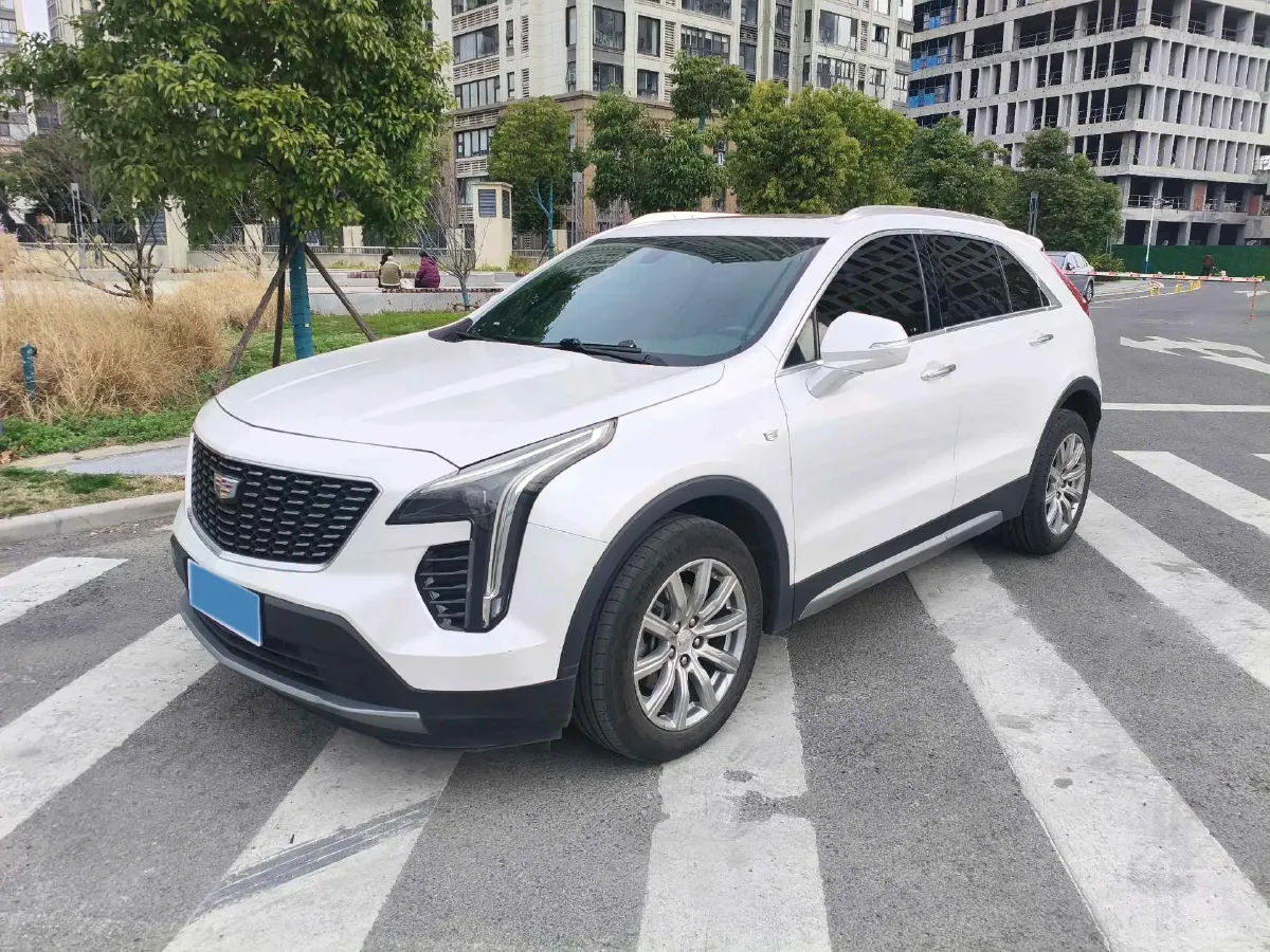 2020 Cadillac XT4 2.0T 237HP L4 9AT,autocango,china used car exporter,china ev exporter,chinese used car exporter,chinese used ev exporter
