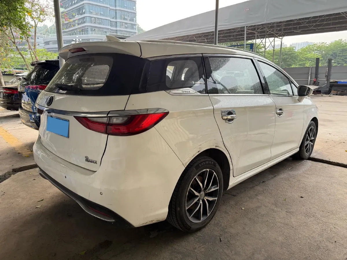2017 BYD Song MAX 1.5T 154HP L4 6DCT,autocango,china used car exporter,china ev exporter,chinese used car exporter,chinese used ev exporter