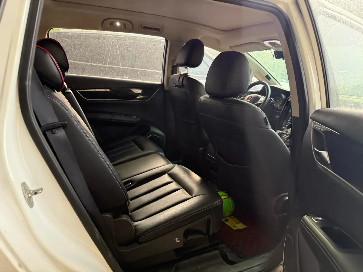 2017 BYD Song MAX 1.5T 154HP L4 6DCT,autocango,china used car exporter,china ev exporter,chinese used car exporter,chinese used ev exporter