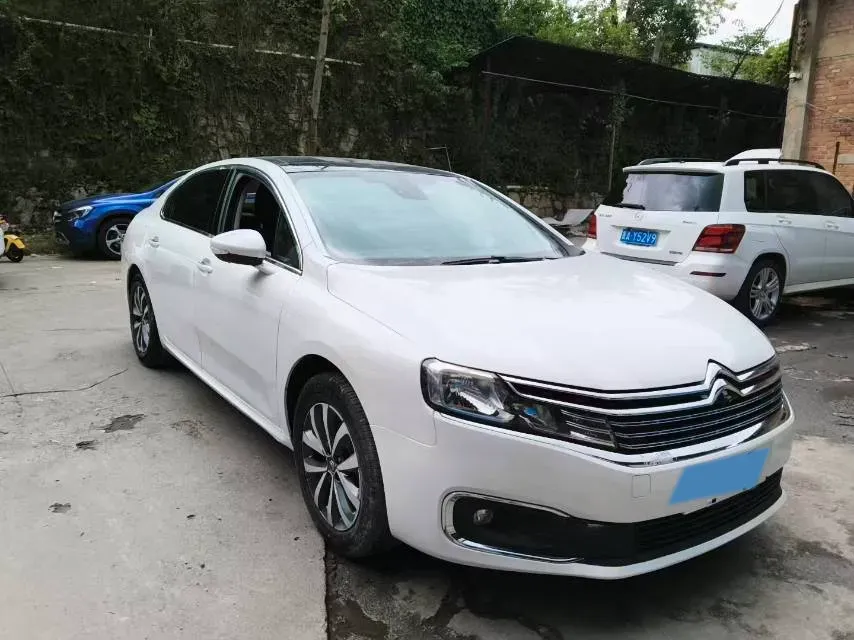 2021 Citroen C6 1.8T 211HP L4 8AT,autocango,china used car exporter,china ev exporter,chinese used car exporter,chinese used ev exporter
