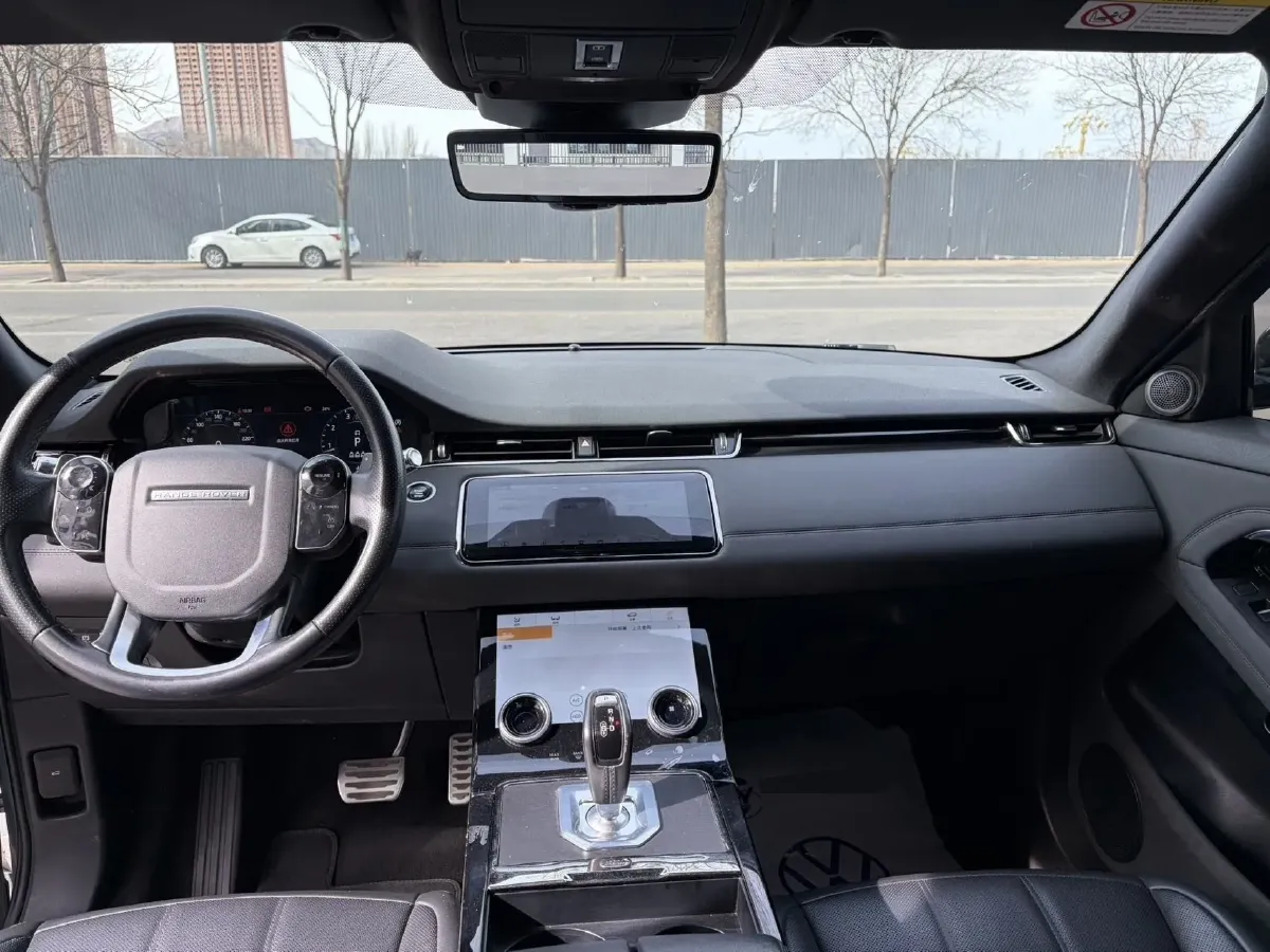 2020 Land Rover Range Rover Evoque 2.0T 249HP L4 9AT,autocango,china used car exporter,china ev exporter,chinese used car exporter,chinese used ev exporter