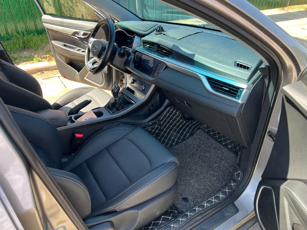 2019 Geely Emgrand 1.5L 109HP L4 5MT,autocango,china used car exporter,china ev exporter,chinese used car exporter,chinese used ev exporter