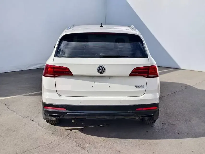 2019 Jeep Compass 1.4T 165HP L4 7DCT,autocango,china used car exporter,china ev exporter,chinese used car exporter,chinese used ev exporter