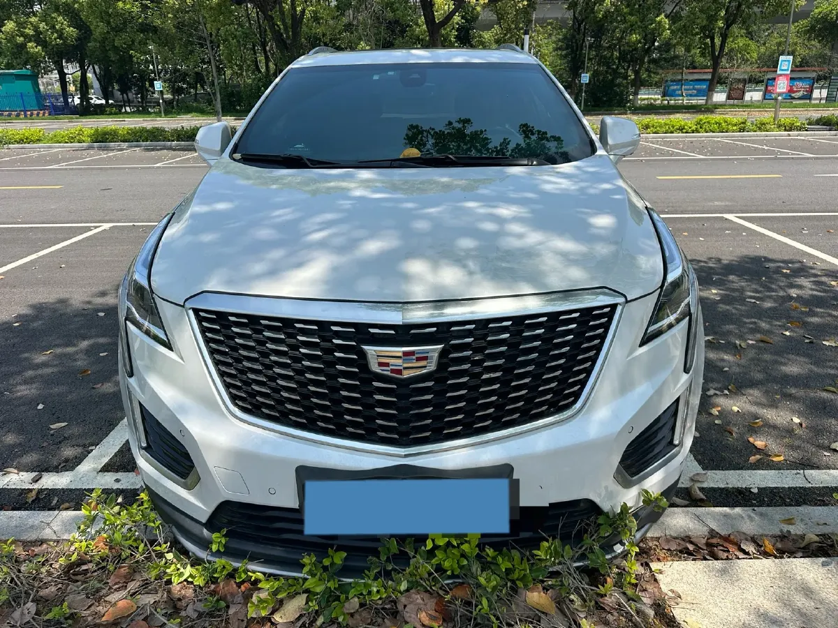 2020 Cadillac XT5 2.0T 241HP L4 9AT,autocango,china used car exporter,china ev exporter,chinese used car exporter,chinese used ev exporter