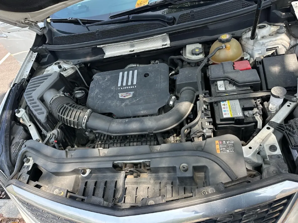 2020 Cadillac XT5 2.0T 241HP L4 9AT,autocango,china used car exporter,china ev exporter,chinese used car exporter,chinese used ev exporter