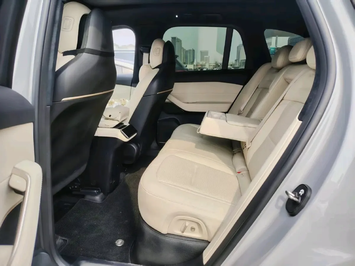 2024 NIO ES6 BEV 75KWH,autocango,china used car exporter,china ev exporter,chinese used car exporter,chinese used ev exporter