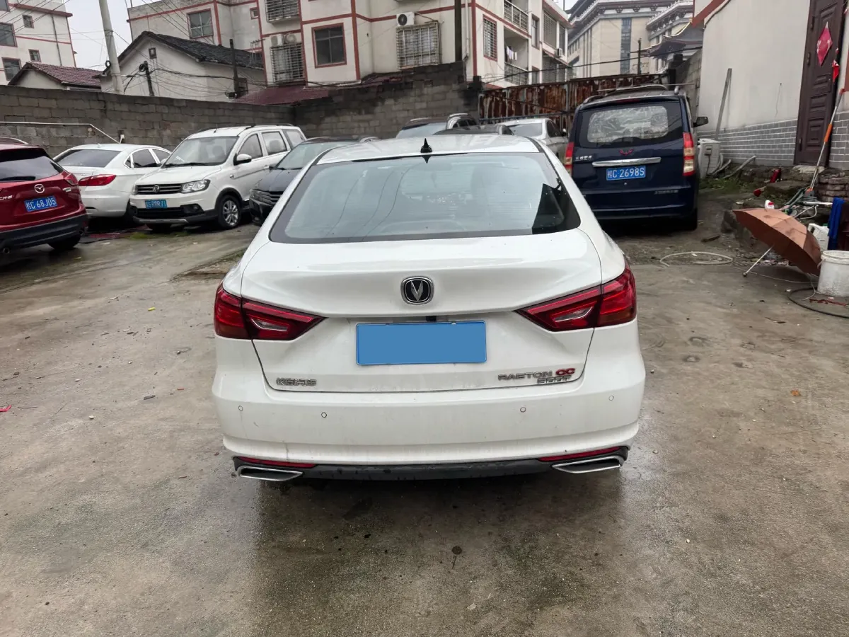 2021 ChangAn Raeton CC 1.5T 180HP L4 7DCT,autocango,china used car exporter,china ev exporter,chinese used car exporter,chinese used ev exporter