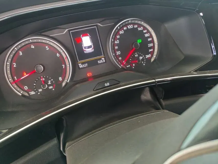 2019 Jeep Cherokee 2.0T 234HP L4 9AT,autocango,china used car exporter,china ev exporter,chinese used car exporter,chinese used ev exporter