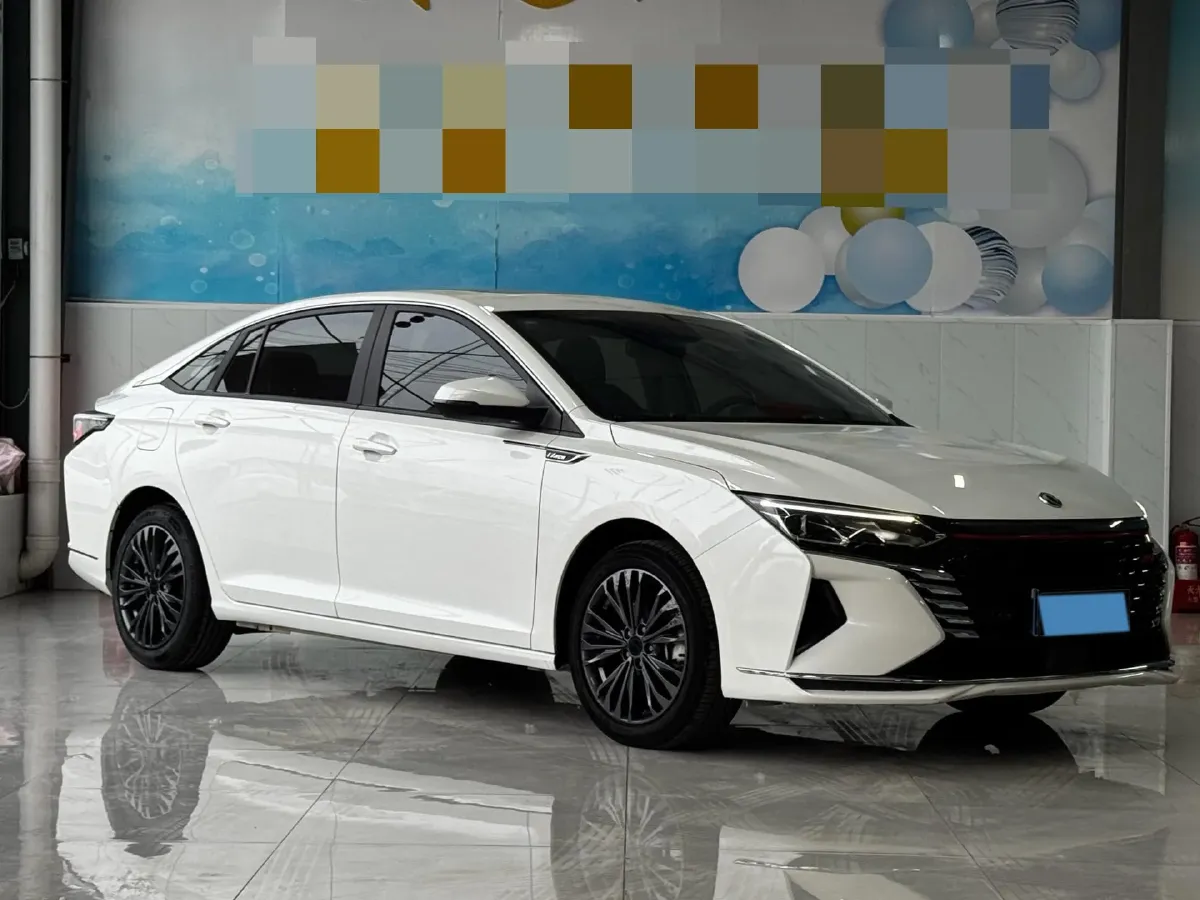 2021 DongFeng Aeolus YiXuan MAX 1.5T 190HP L4 7DCT,autocango,china used car exporter,china ev exporter,chinese used car exporter,chinese used ev exporter