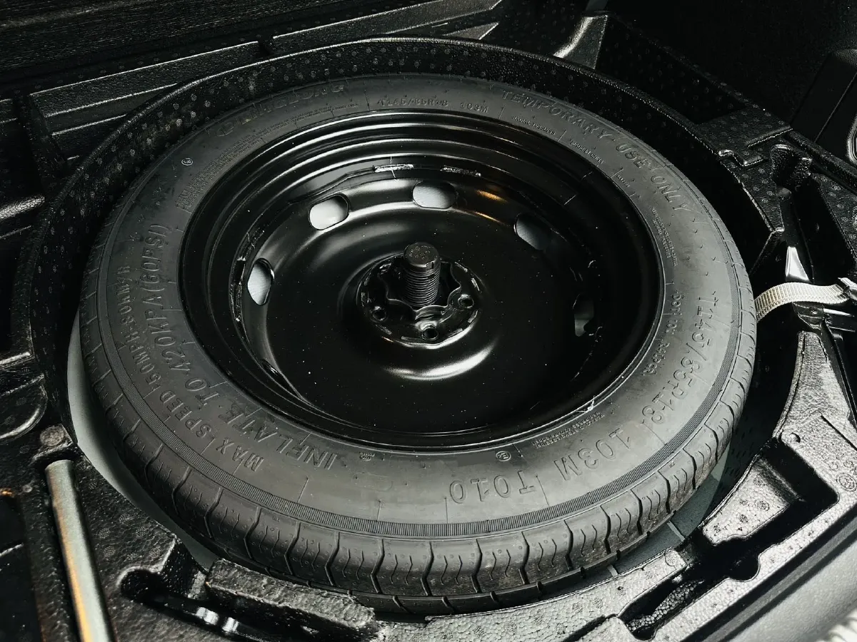 2024 Volkswagen Tiguan L 2.0T 186HP L4 7DCT,autocango,china used car exporter,china ev exporter,chinese used car exporter,chinese used ev exporter