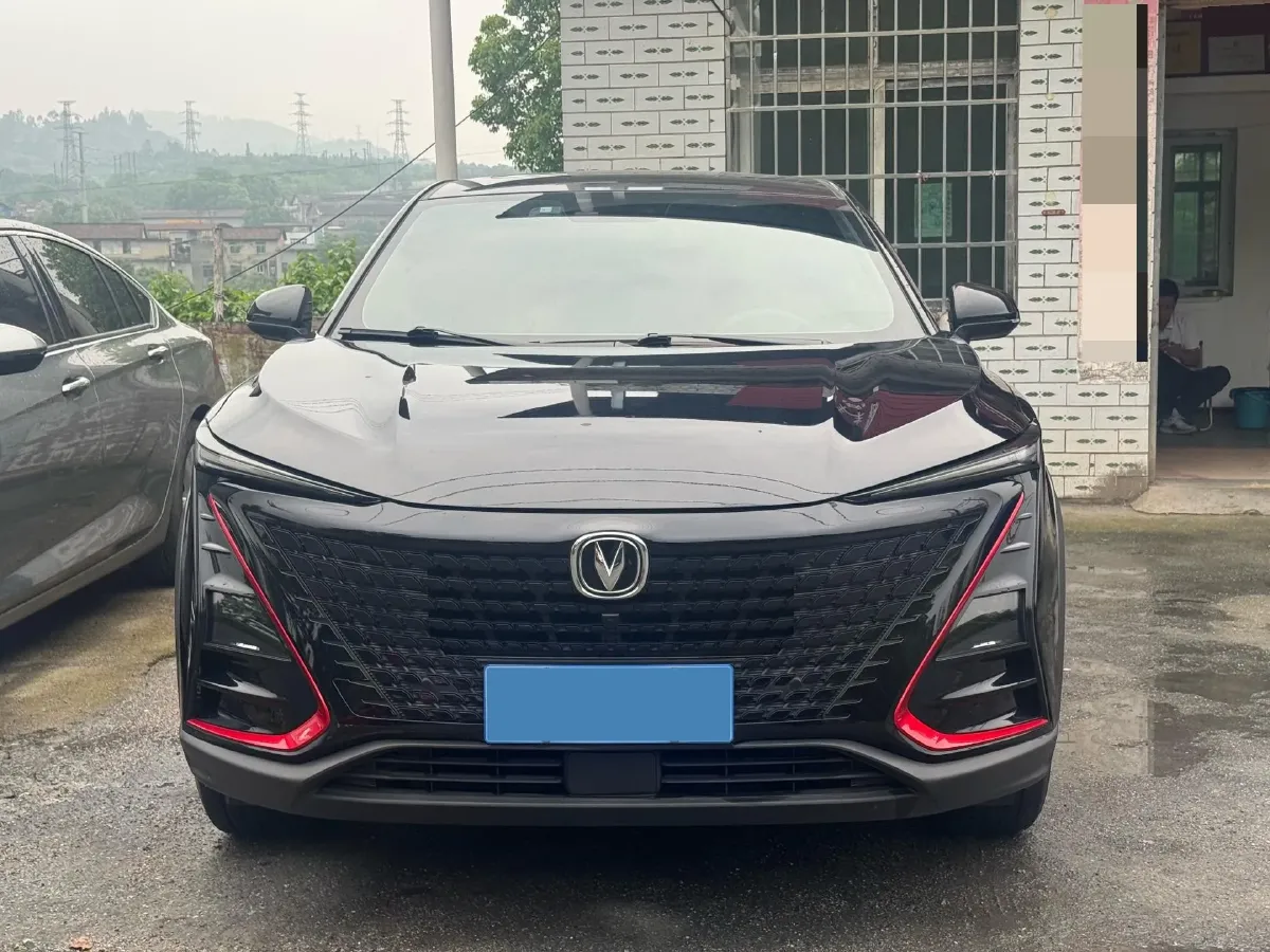 2021 ChangAn UNI-T 1.5T 180HP L4 7DCT,autocango,china used car exporter,china ev exporter,chinese used car exporter,chinese used ev exporter
