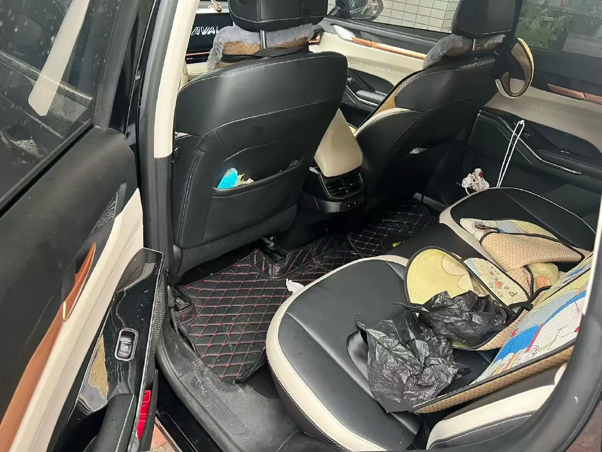 2021 Haval H6 1.5T 169HP L4 7DCT,autocango,china used car exporter,china ev exporter,chinese used car exporter,chinese used ev exporter