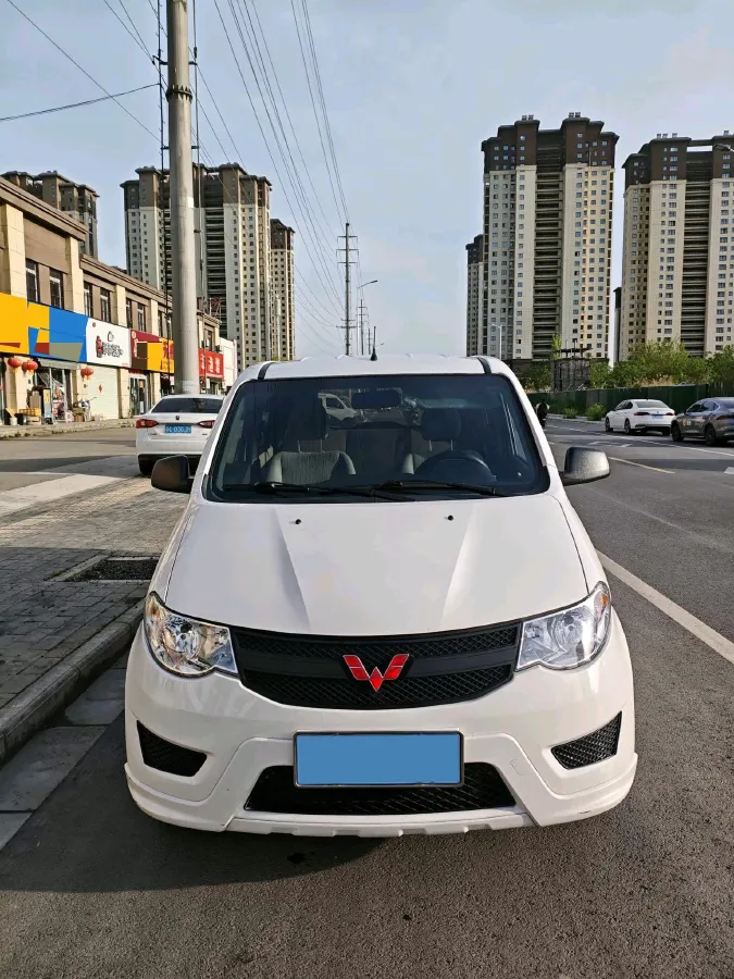 2021 WuLing RongGuang New Truck 1.5L 99HP L4 5MT,autocango,china used car exporter,china ev exporter,chinese used car exporter,chinese used ev exporter