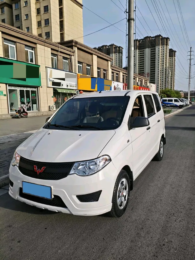 2021 WuLing RongGuang New Truck 1.5L 99HP L4 5MT,autocango,china used car exporter,china ev exporter,chinese used car exporter,chinese used ev exporter