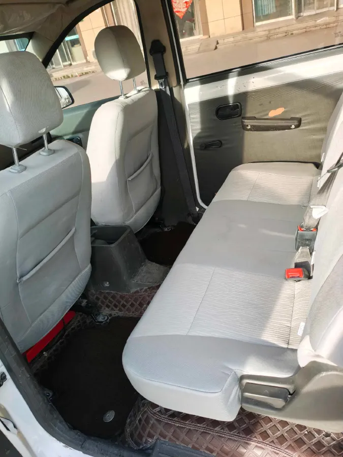 2021 WuLing RongGuang New Truck 1.5L 99HP L4 5MT,autocango,china used car exporter,china ev exporter,chinese used car exporter,chinese used ev exporter
