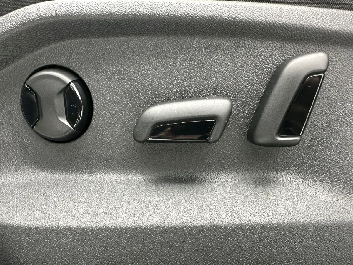 2021 Volkswagen T-Roc 1.4T 150HP L4 7DCT,autocango,china used car exporter,china ev exporter,chinese used car exporter,chinese used ev exporter