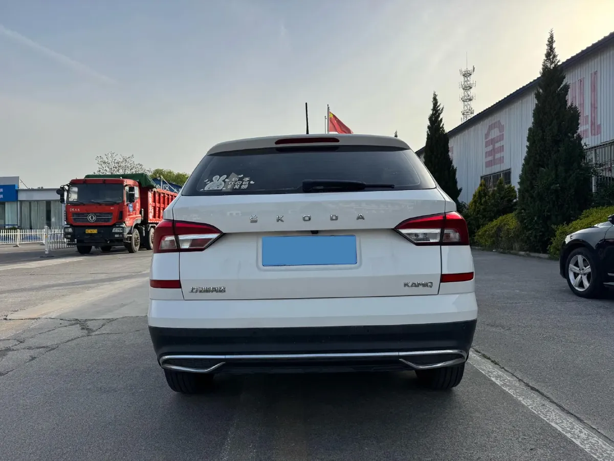 2020 Skoda Kamiq 1.5L 112HP L4 6AT,autocango,china used car exporter,china ev exporter,chinese used car exporter,chinese used ev exporter