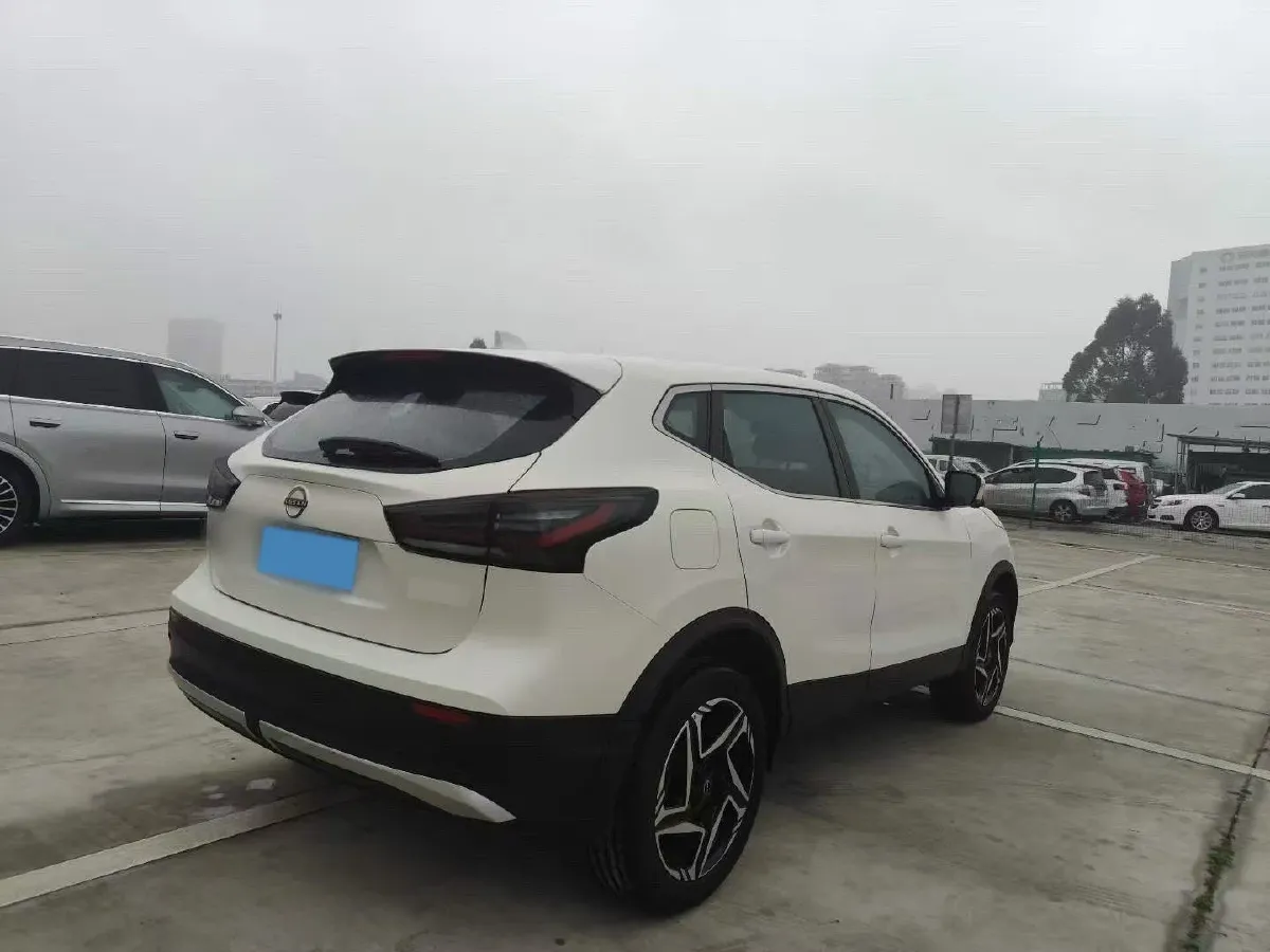 2025 Nissan Qashqai 2.0L 151HP L4 CVT,autocango,china used car exporter,china ev exporter,chinese used car exporter,chinese used ev exporter