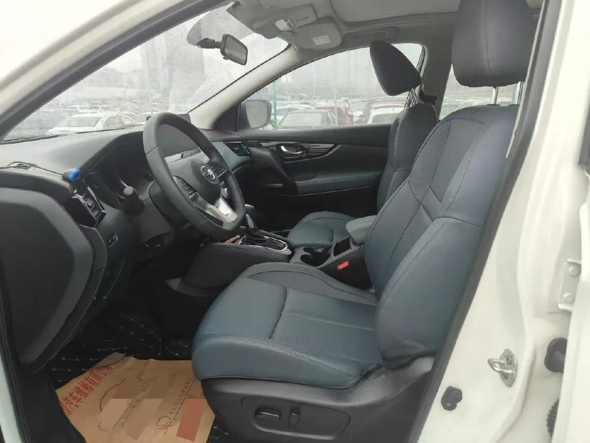2025 Nissan Qashqai 2.0L 151HP L4 CVT,autocango,china used car exporter,china ev exporter,chinese used car exporter,chinese used ev exporter