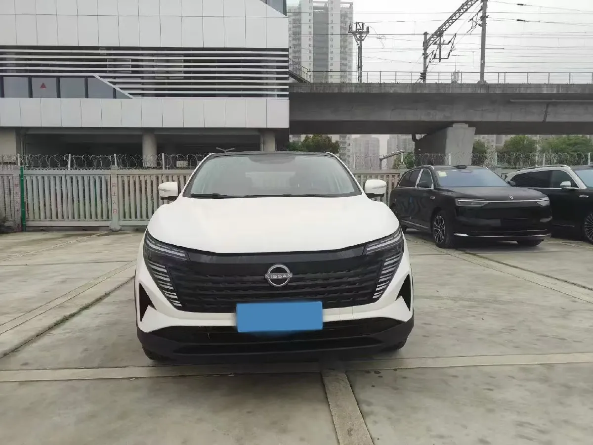 2025 Nissan Qashqai 2.0L 151HP L4 CVT,autocango,china used car exporter,china ev exporter,chinese used car exporter,chinese used ev exporter
