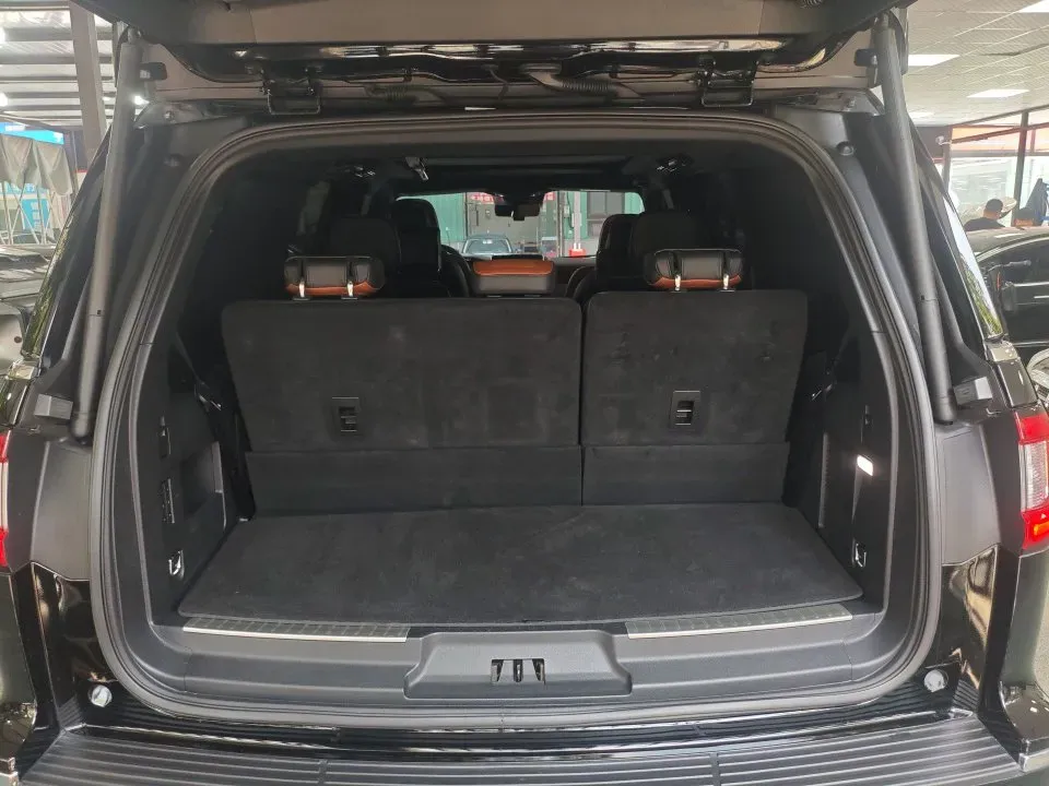 2018 Lincoln Navigator 3.5T 415HP V6 10AT,autocango,china used car exporter,china ev exporter,chinese used car exporter,chinese used ev exporter