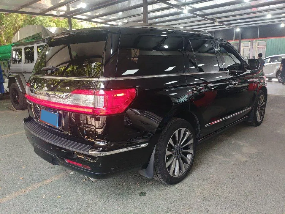 2018 Lincoln Navigator 3.5T 415HP V6 10AT,autocango,china used car exporter,china ev exporter,chinese used car exporter,chinese used ev exporter