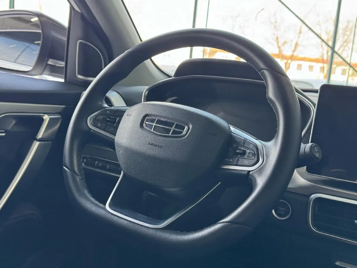 2023 Geely Coolray 1.5T 181HP L4 7DCT,autocango,china used car exporter,china ev exporter,chinese used car exporter,chinese used ev exporter