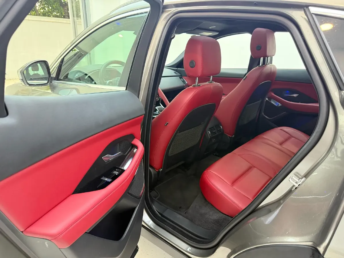 2024 Jaguar E-PACE 1.5T 200HP L3 8AT,autocango,china used car exporter,china ev exporter,chinese used car exporter,chinese used ev exporter