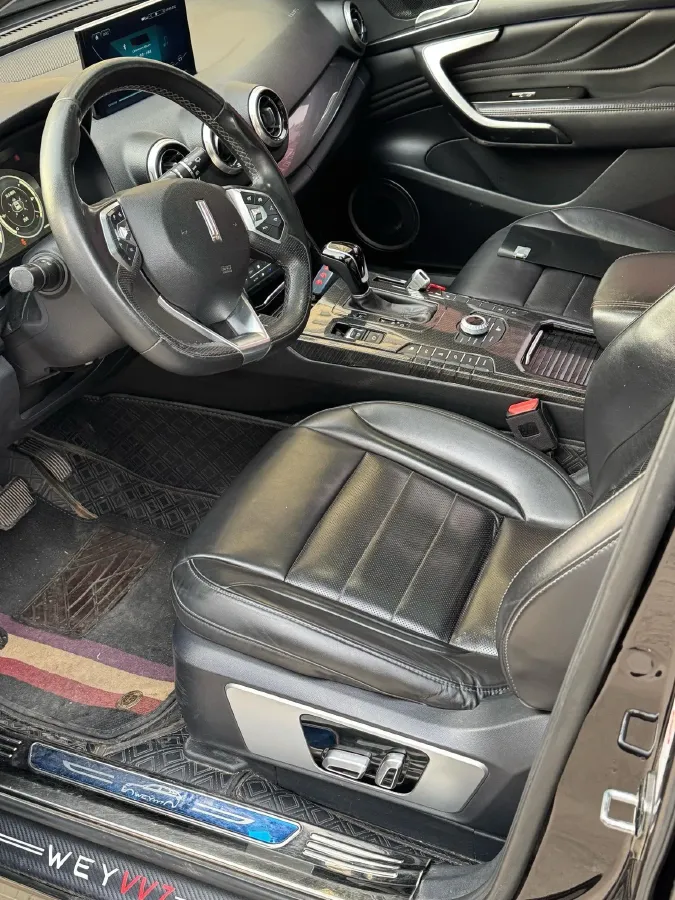 2017 WEY VV7 2.0T 234HP L4 7DCT,autocango,china used car exporter,china ev exporter,chinese used car exporter,chinese used ev exporter