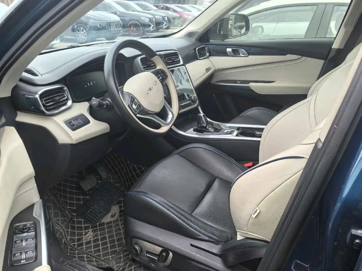 2017 Foton Sauvana 2.0T 218HP L4 6AT,autocango,china used car exporter,china ev exporter,chinese used car exporter,chinese used ev exporter