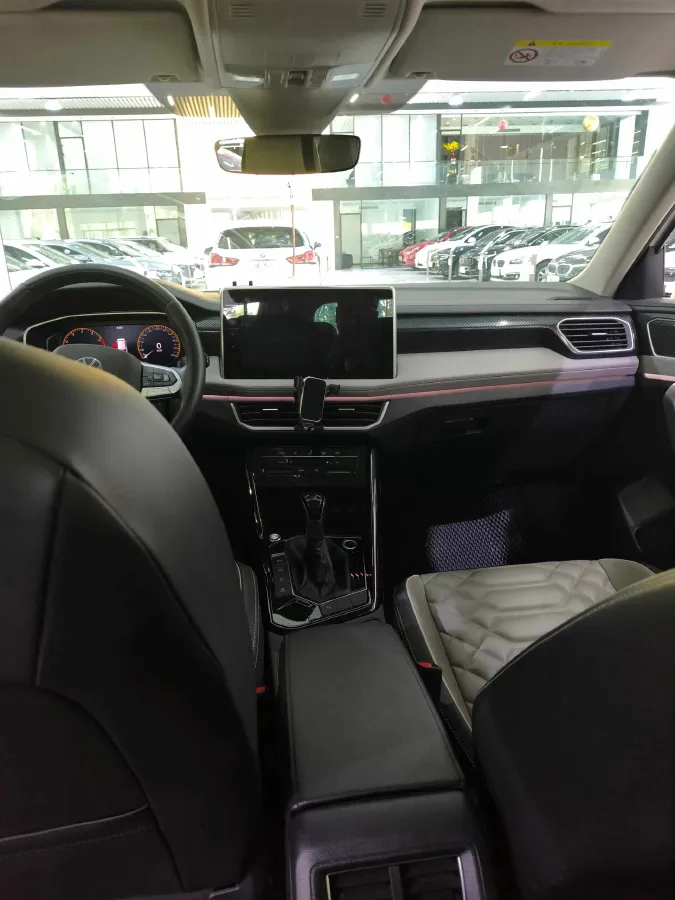 2023 Volkswagen Tayron 2.0T 186HP L4 7DCT,autocango,china used car exporter,china ev exporter,chinese used car exporter,chinese used ev exporter