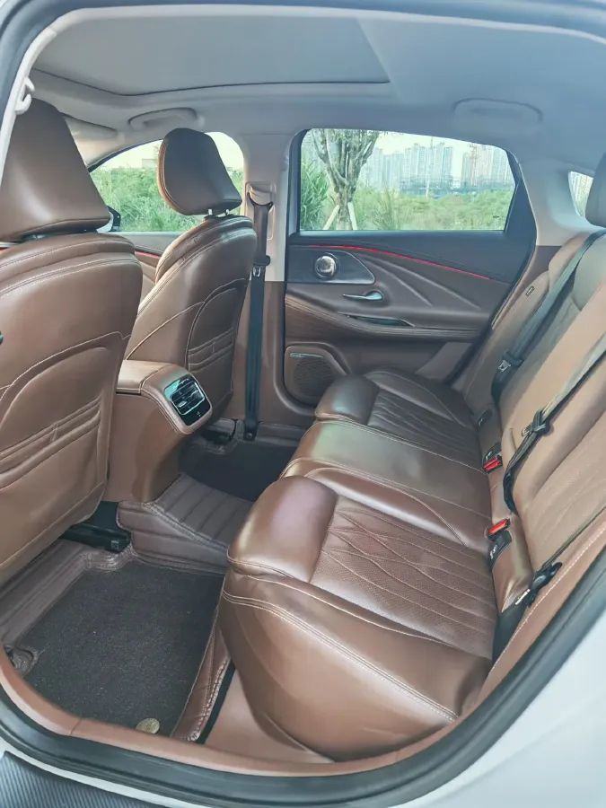 2023 Chery Arrizo 8 2.0T 254HP L4 7DCT,autocango,china used car exporter,china ev exporter,chinese used car exporter,chinese used ev exporter