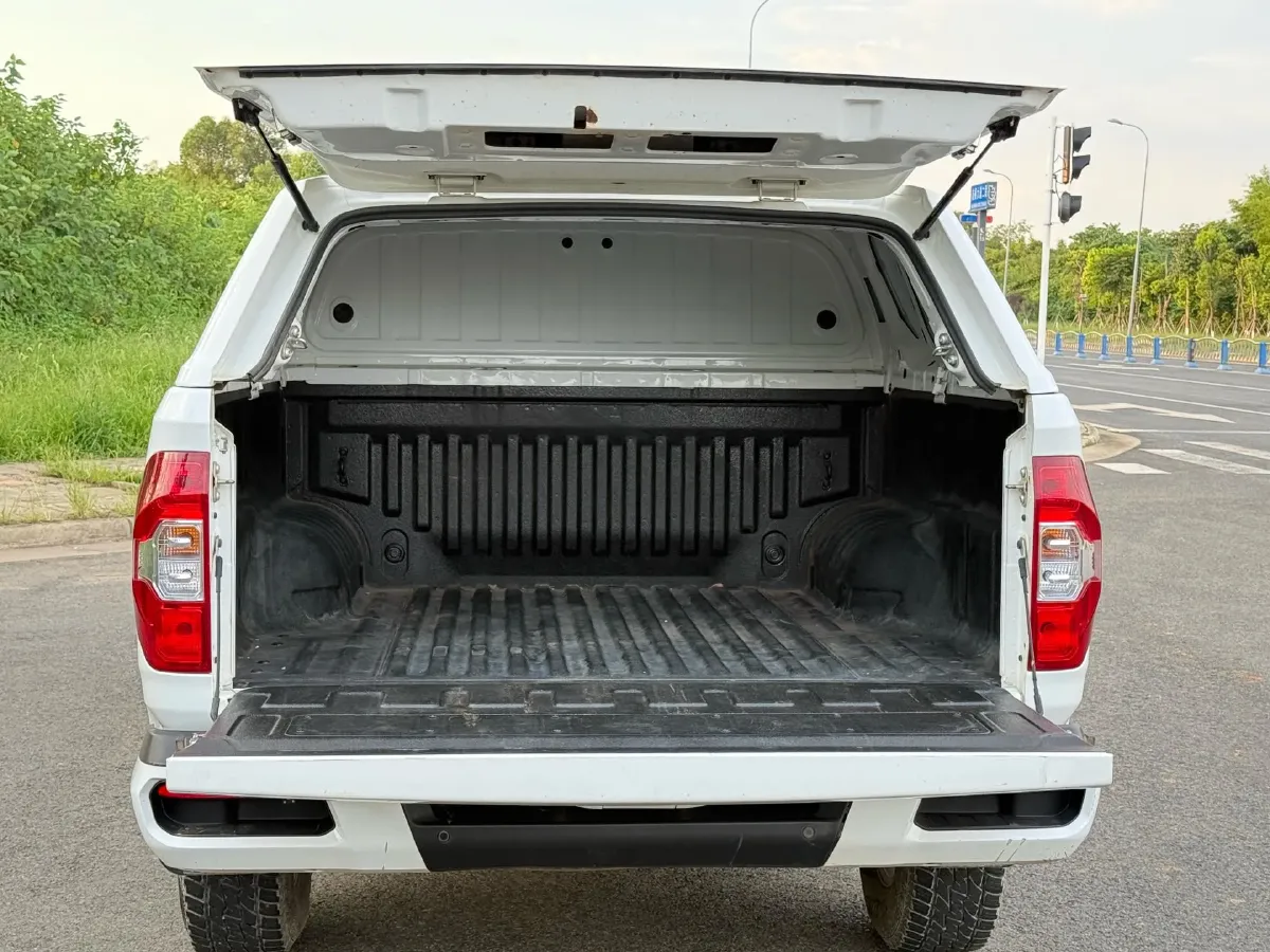 2020 MAXUS T60 2.0T 163HP L4 6MT,autocango,china used car exporter,china ev exporter,chinese used car exporter,chinese used ev exporter