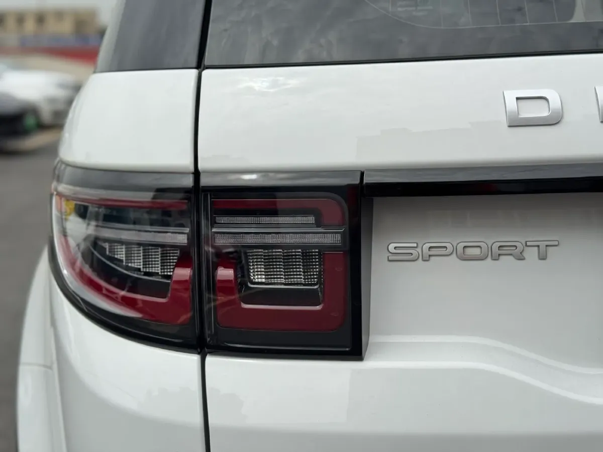 2023 Land Rover Discovery Sport 2.0T 249HP L4 9AT,autocango,china used car exporter,china ev exporter,chinese used car exporter,chinese used ev exporter