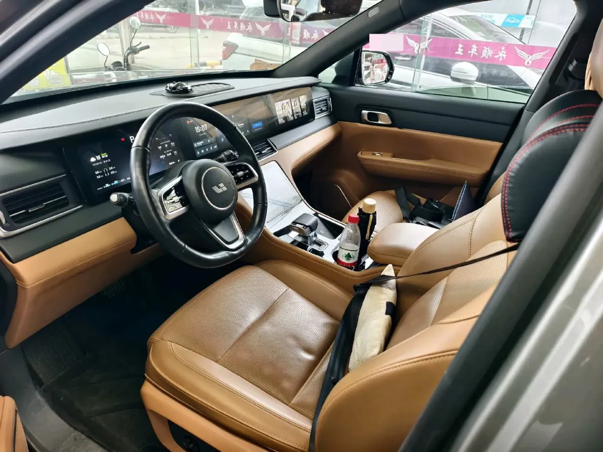 2021 Li ONE Range Extended 131HP REEV 40.5KWH,autocango,china used car exporter,china ev exporter,chinese used car exporter,chinese used ev exporter