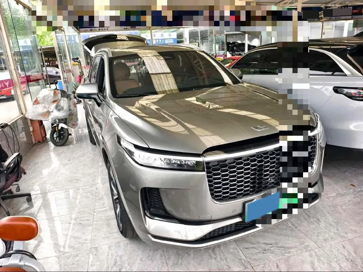 2021 Li ONE Range Extended 131HP REEV 40.5KWH,autocango,china used car exporter,china ev exporter,chinese used car exporter,chinese used ev exporter