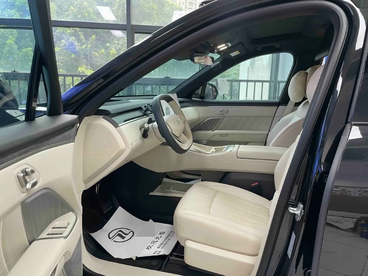 2025 ONVO L90 BEV,autocango,china used car exporter,china ev exporter,chinese used car exporter,chinese used ev exporter