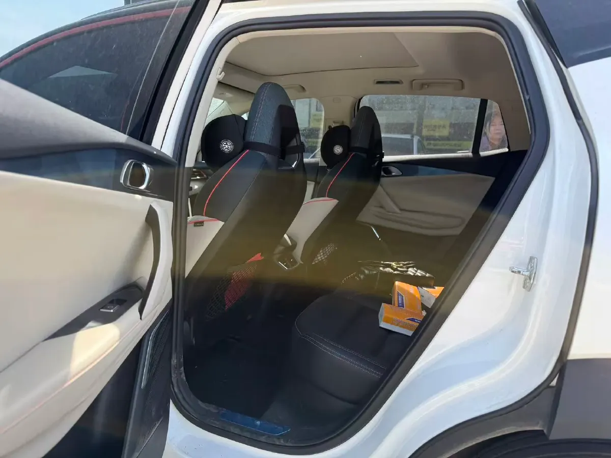 2020 LYNK&CO 06 1.5T 177HP L3 7DCT,autocango,china used car exporter,china ev exporter,chinese used car exporter,chinese used ev exporter