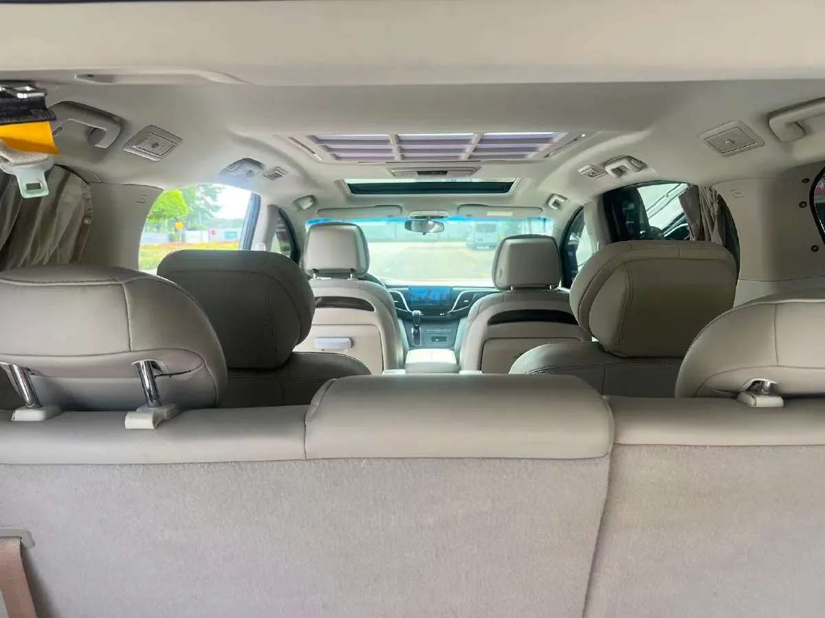 2018 Buick GL8 2.0T 260HP L4 6AT,autocango,china used car exporter,china ev exporter,chinese used car exporter,chinese used ev exporter