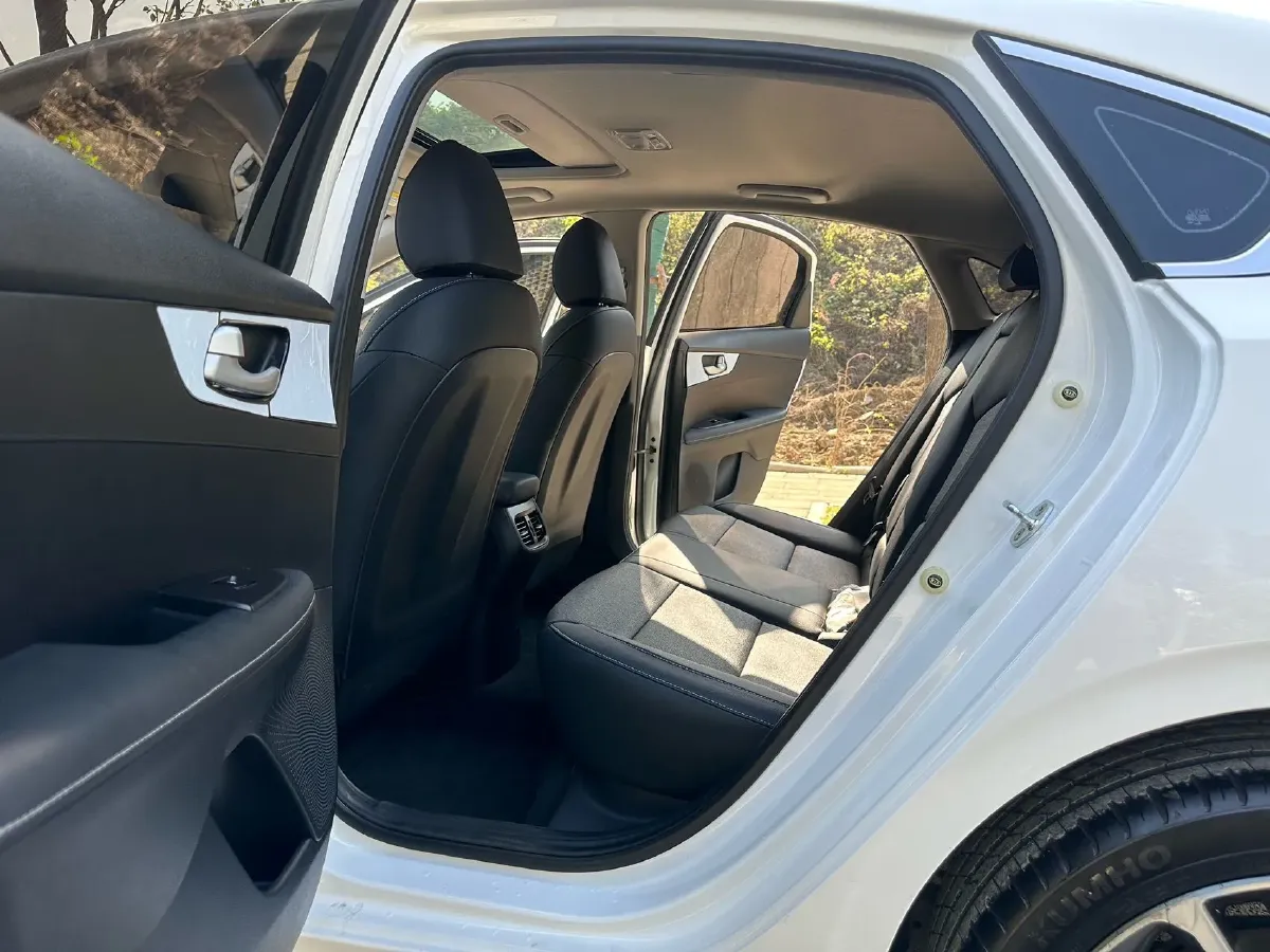 2021 Kia K3 1.5L 115HP L4 CVT,autocango,china used car exporter,china ev exporter,chinese used car exporter,chinese used ev exporter