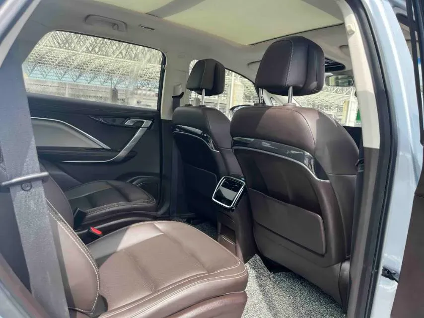 2019 Geely JiaJi 1.5T 177HP L3 7DCT,autocango,china used car exporter,china ev exporter,chinese used car exporter,chinese used ev exporter